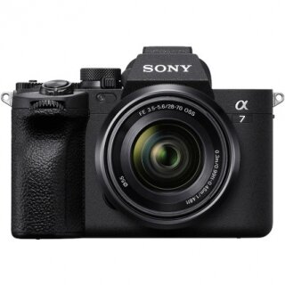 Sony Alpha 7 IV (A7 IV) 28-70mm Aynasız Fotoğraf Makinesi kullananlar yorumlar